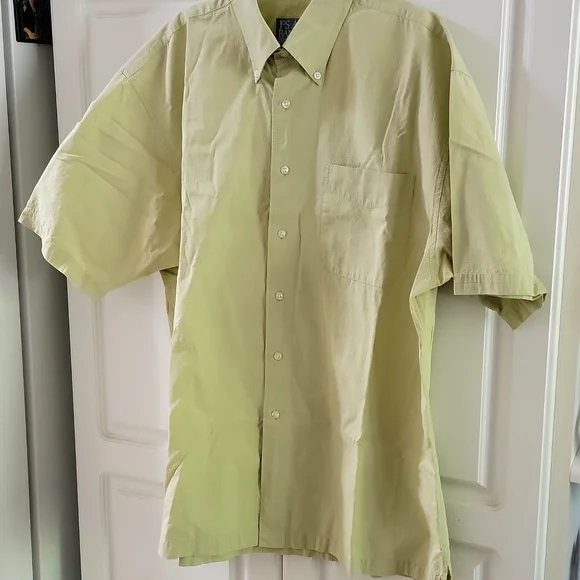 Shirt - Picture 4 of 10